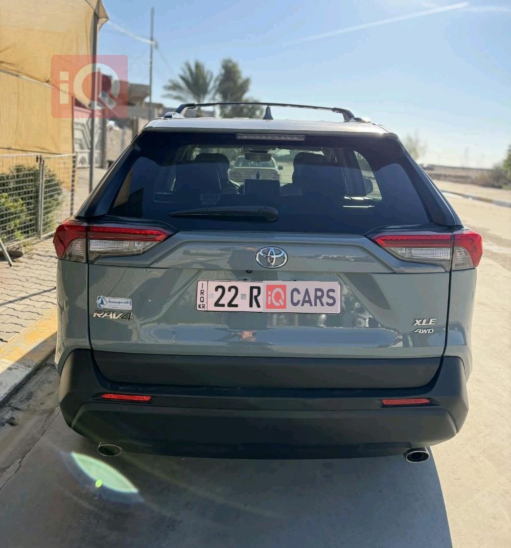 تويوتا راف 4